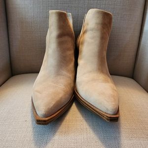 Vince Camuto Gigietta Suede Ankle Bootie